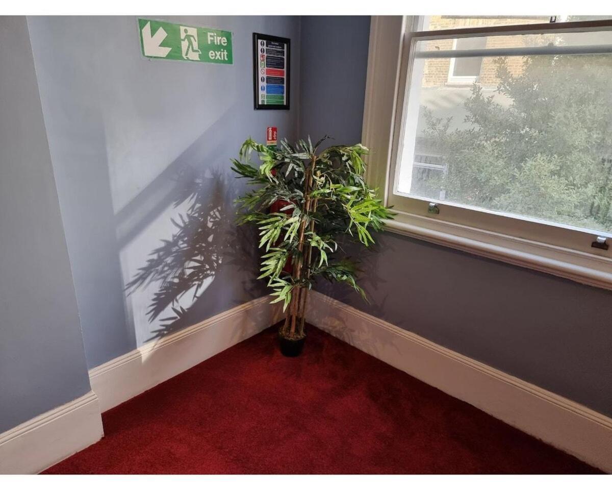 F302-3Rd Floor Studio For 2 Near Hyde Park London Exteriör bild